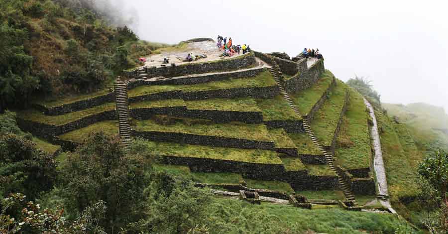 Inca trail to Machu Picchu - Puyupatamarca