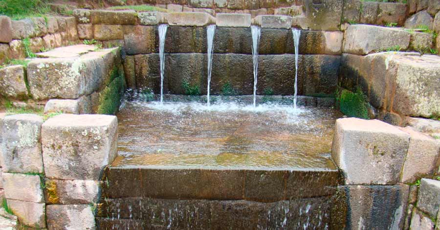Tipon water fountain