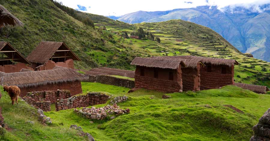 Huchuy Qosqo constructions, Auri Peru