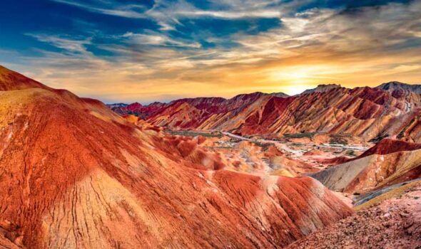 The 7 most beautiful rainbow mountains around the world!