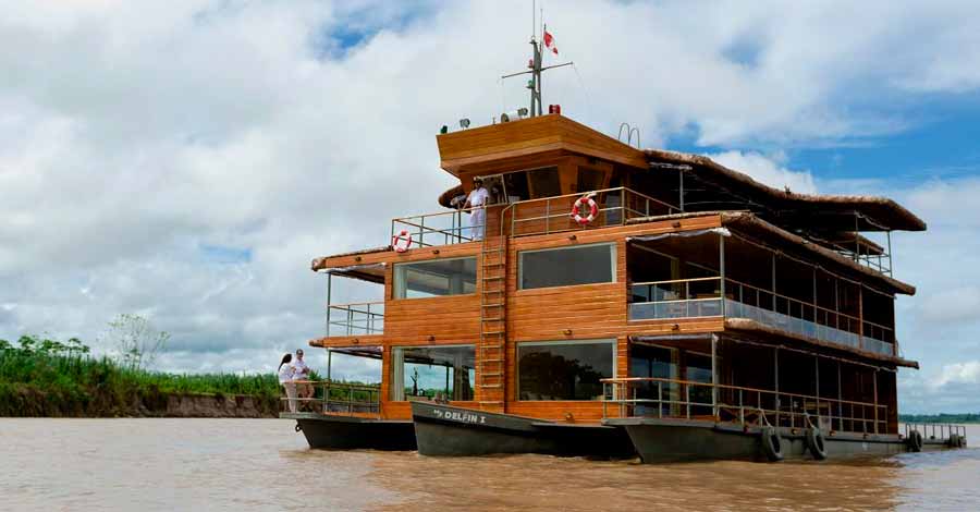 Luxury cruices on the Amazon, Delfin I - Auri