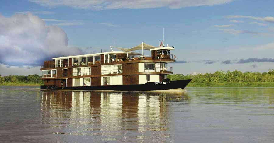 Luxury cruises on the amazon, Zafiro Experience - Auri Peru Travel