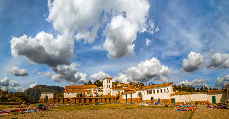 Chinchero the rainbow town, Auri Peru