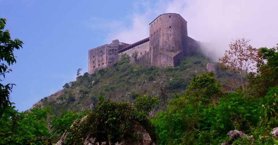 Was Machu Picchu an Inca citadel? - Auri Peru