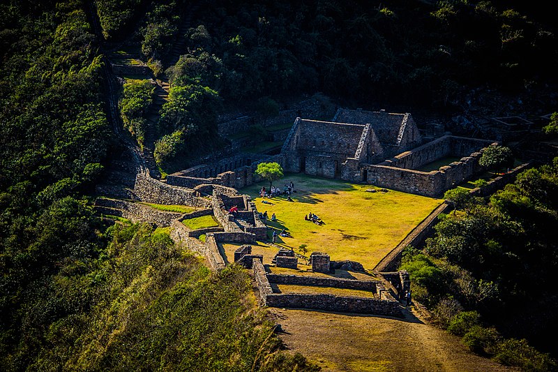 Choquequirao luxury hike in Peru