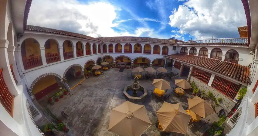 hotel ayacucho santa rosa