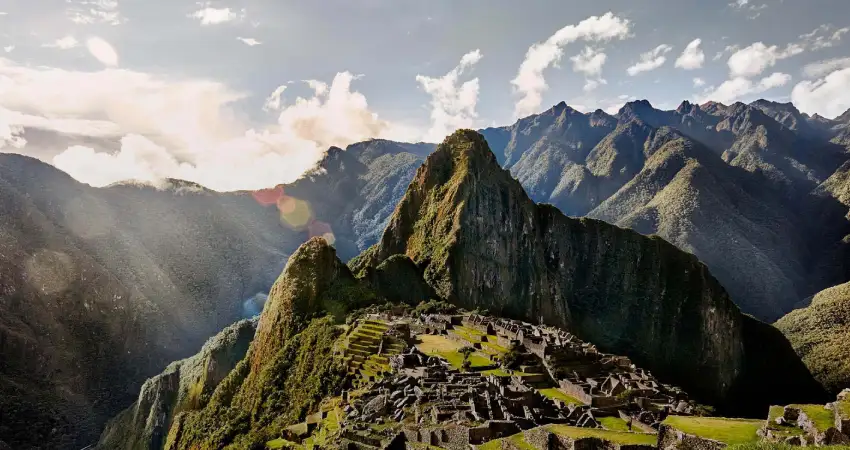 lares trekking: machu picchu