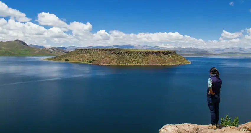 Sillustani tombs umayo lake