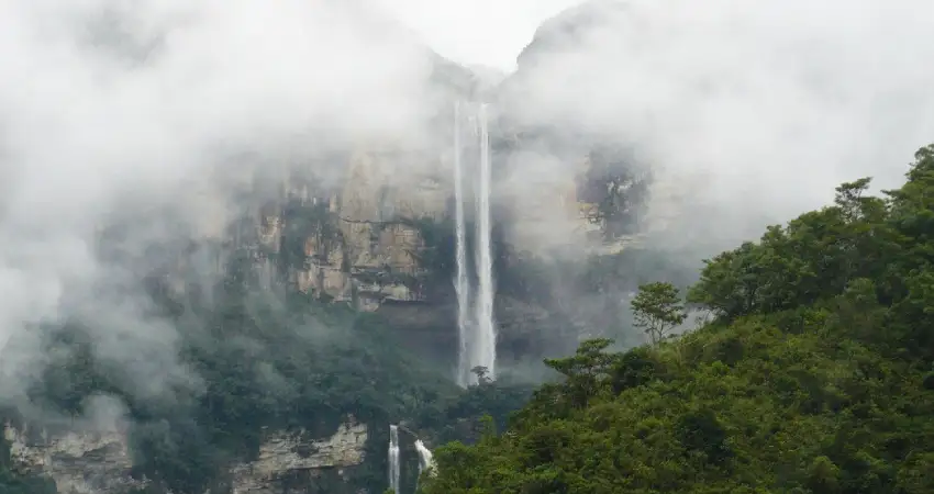 best waterfalls in peru