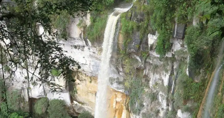 best waterfalls in peru yumbilla 1