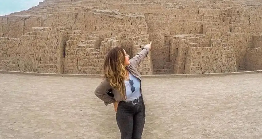 huaca pucllana lima peru guided tour