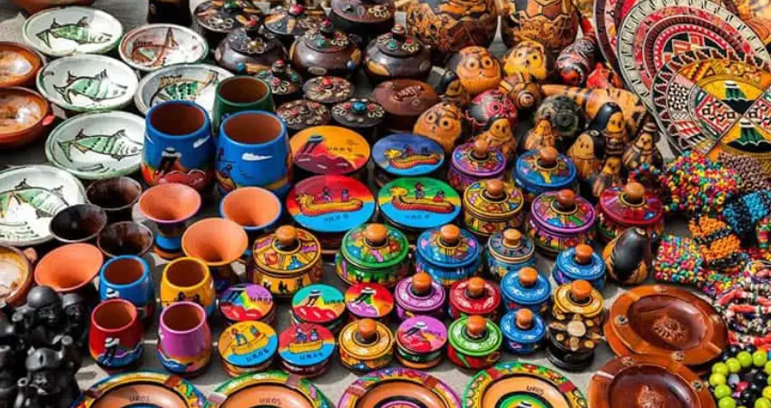 peruvian art and craft