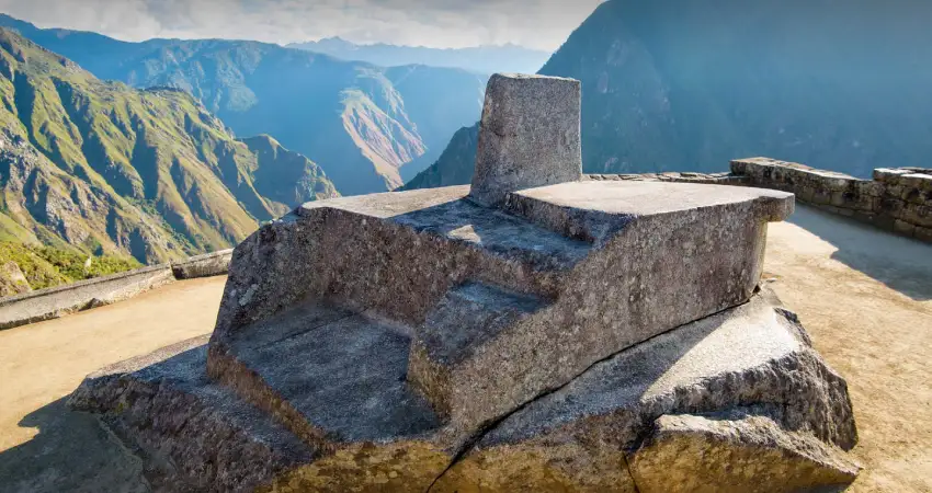 detailed map of machupicchu intihuatana