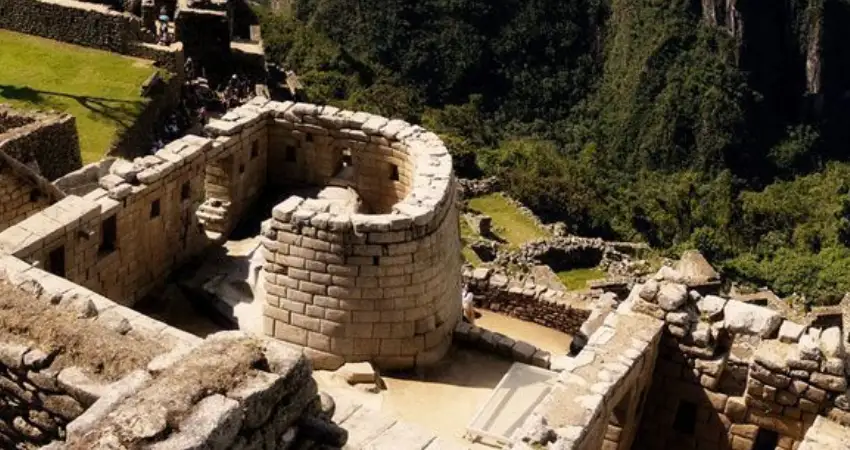 detailed map of machupicchu temple of the sun