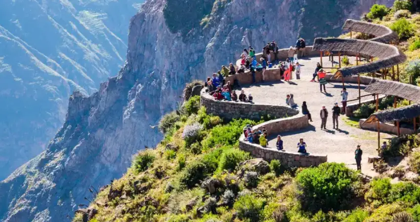 ideas for vacation in peru colca canyon