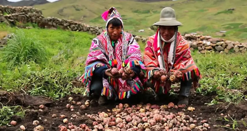 peruvian andes town and villages