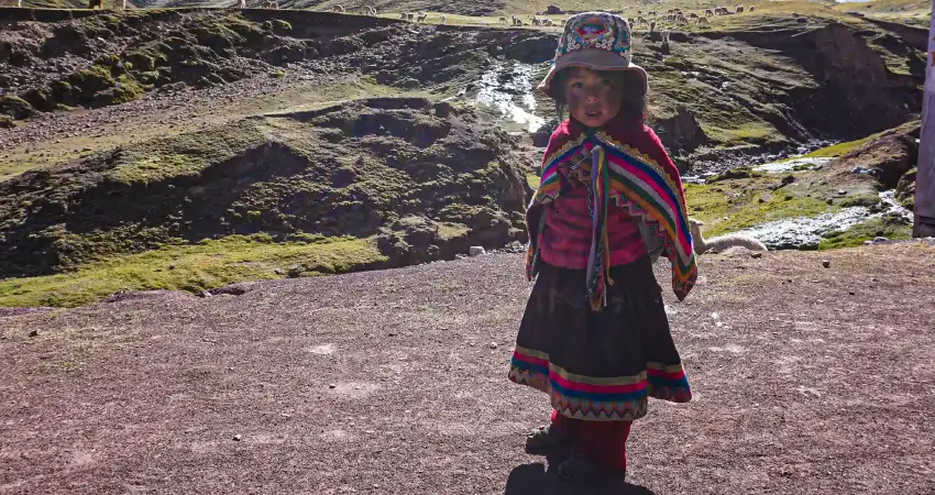 palccoyo rainbow mountain visit traditional villages