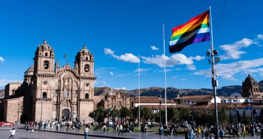 flag of cusco intro