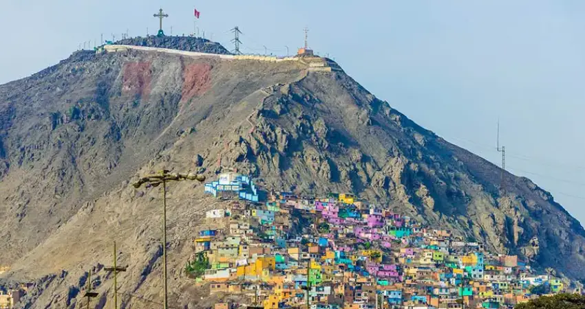 sunset in lima peru san cristobal hill