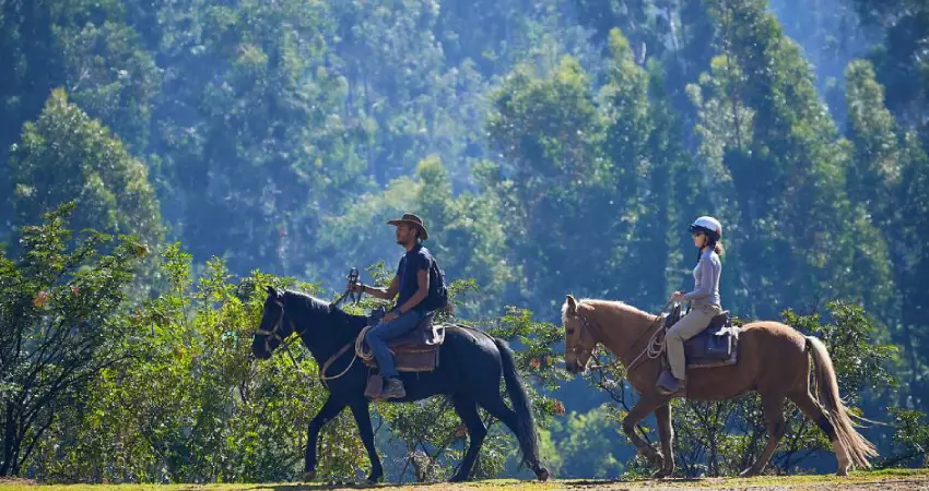 horseback riding sacred valley off peak season