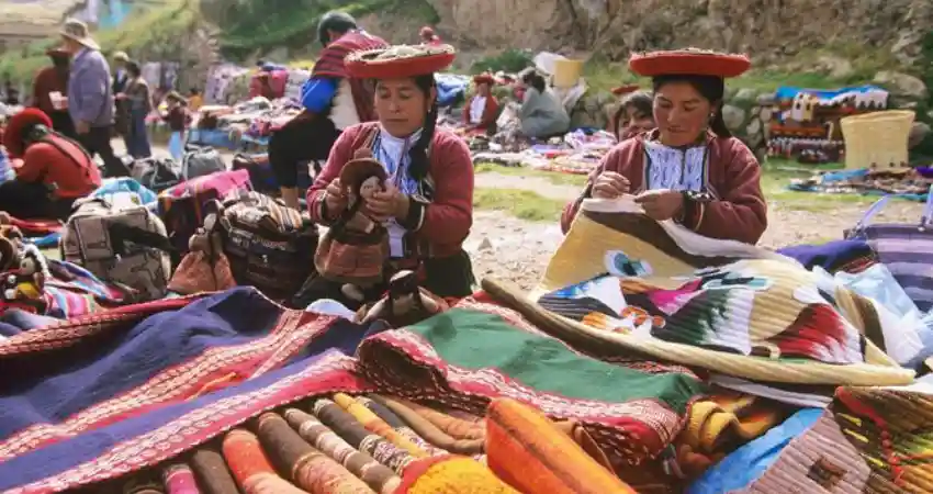 Pisaq or Chinchero Market