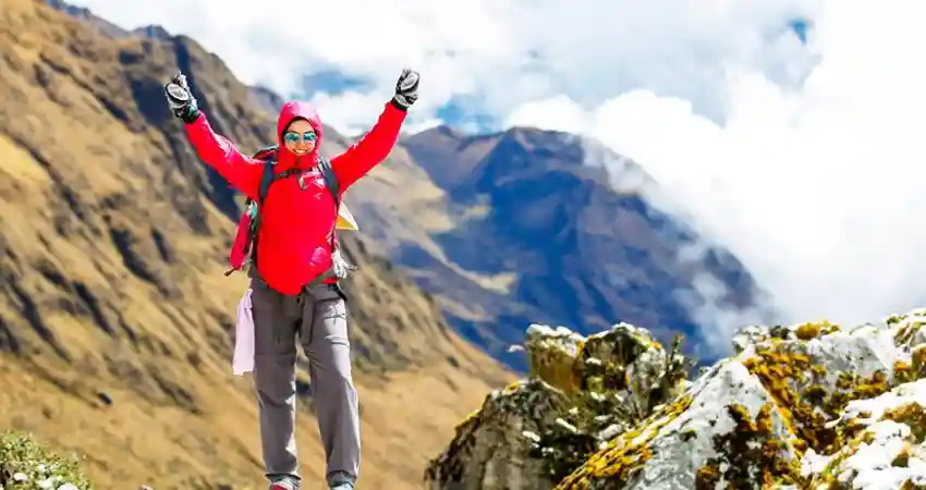 trekking to machu picchu classic inca trail